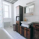 Grosse 4-zimmer-wohnung In Der Ingolstaedter City. * אינגולשטאט